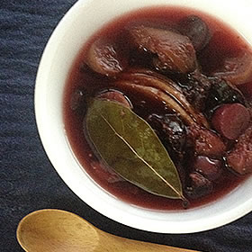 赤ワインのスープ